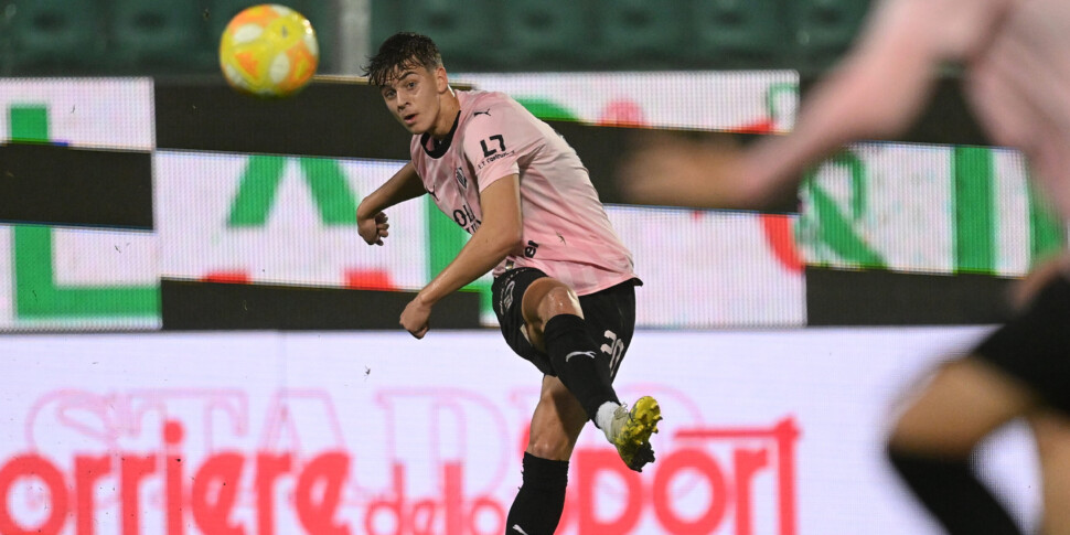 Palermo, Vasic: «Successo straordinario col Modena. Il gol? Non vedo l’ora di gioire anch'io»