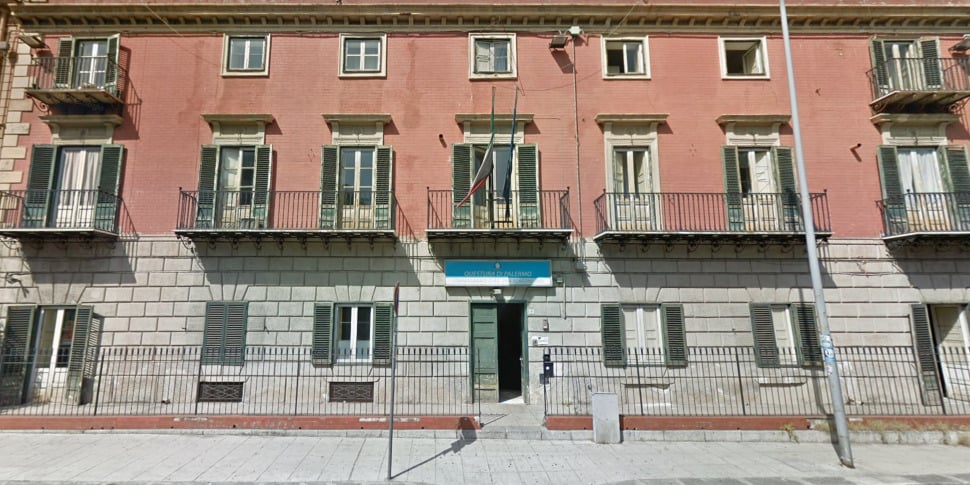 Palermo, aggredita in commissariato: prescrizione per l'agente