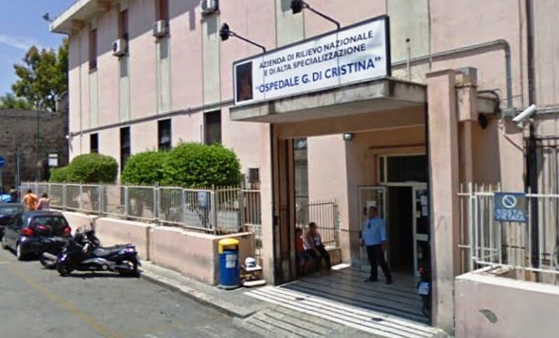 Palermo, raid vandalici senza sosta, la preoccupazione di don Turturici: «La gente è esasperata»