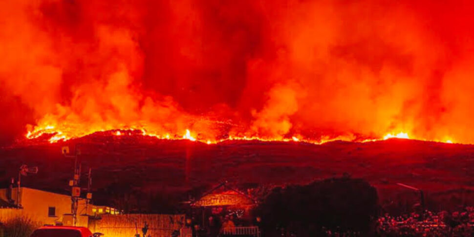 Dopo l'incendio a Stromboli la Rai non trasmetterà la fiction Protezione civile