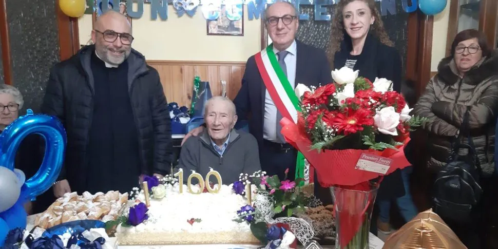 San Cipirello festeggia i 100 anni di Antonino: ha due figli, sei nipoti e 16 pronipoti