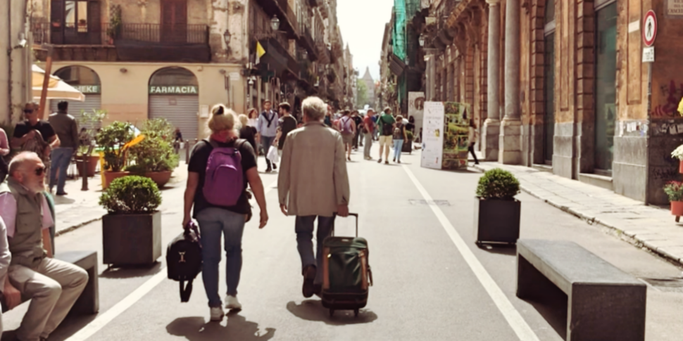 Palermo, scippati due turisti stranieri in corso Vittorio Emanuele