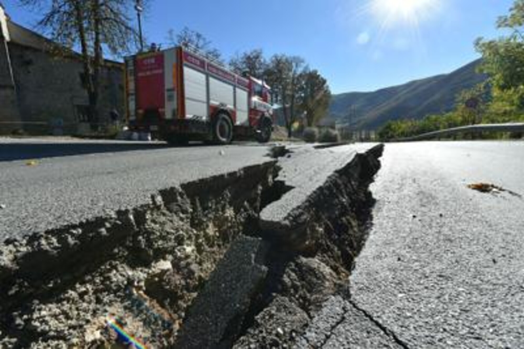 Milleproroghe emergenza sisma in area etnea prolungata