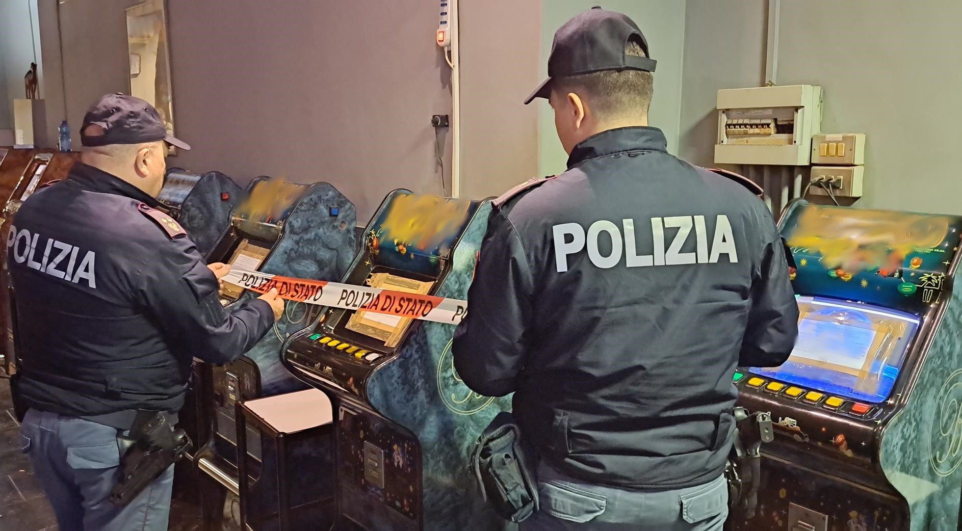 Sala giochi abusiva scoperta durante controlli sulla movida a Catania