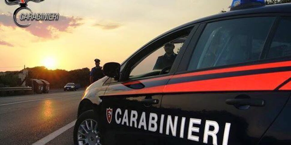 Palermo, trovato a Brancaccio con cento dosi di hashish e soldi in contanti: arrestato un uomo di 32 anni