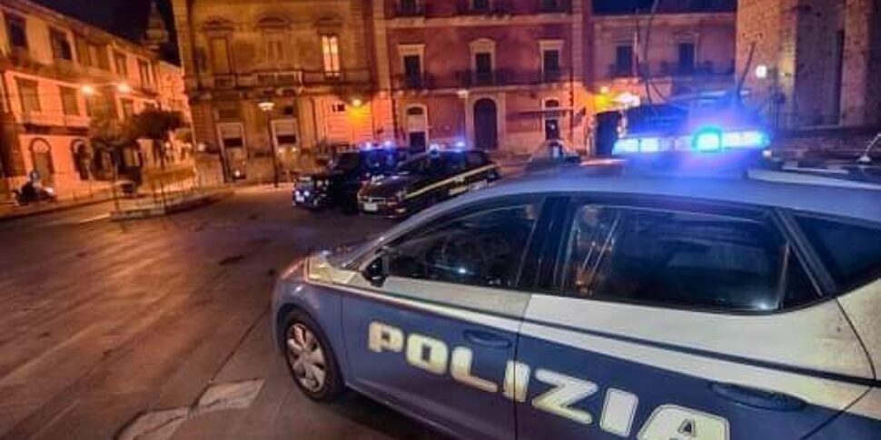 Modica, titolare di un'azienda agricola picchiato e rapinato: arrestato un ragazzo di 26 anni