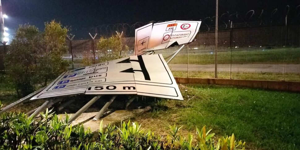 Il vento sferza Trapani: diversi danni all'aeroporto Birgi, lo scalo rimane operativo