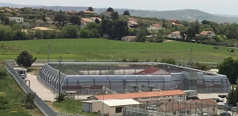 Invia video finché c'è la connessione!