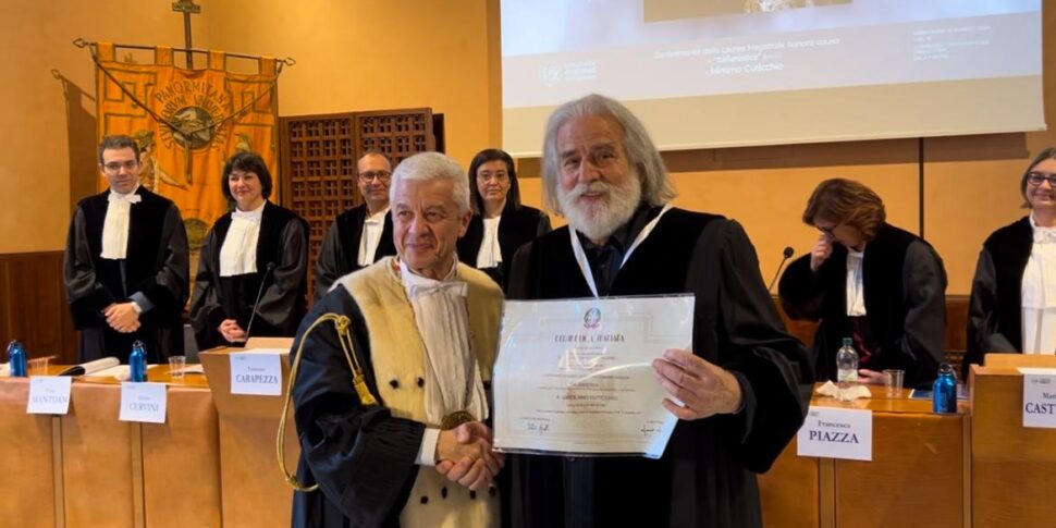 Palermo, la laurea magistrale honoris causa in Italianistica a Mimmo Cuticchio: «Testimone della nostra cultura»