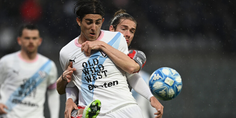 Lecco-Palermo 0-0, la diretta testuale: la prima parata è di Pigliacelli sul tiro di Parigini