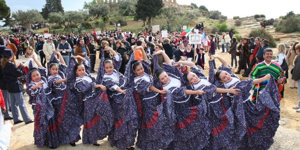 Mandorlo in Fiore al via ad Agrigento, il sindaco: «Una festa simbolo di pace e fratellanza tra i popoli»