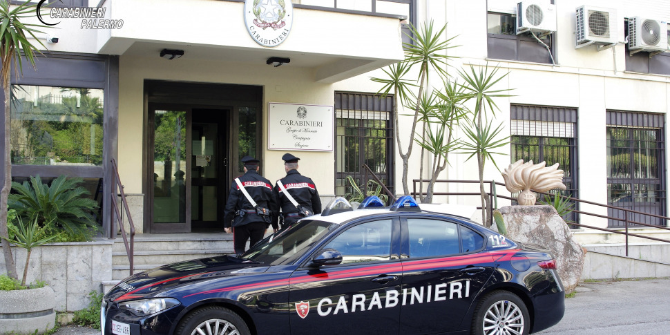 Uomo trovato morto nel suo giardino a Monreale, l'allarme dei parenti