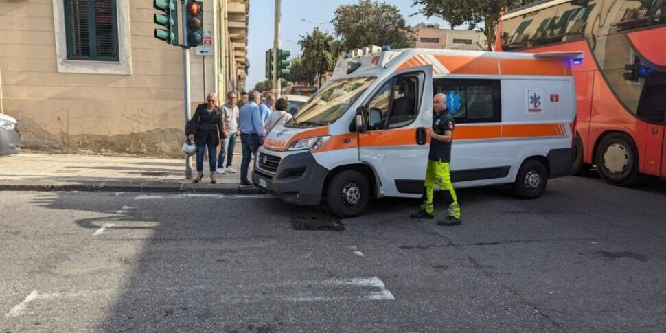 Messina, un uomo trovato morto nel parcheggio del mercato Zaera: è un senzatetto di origini polacche