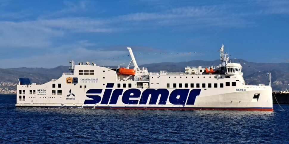 Eolie, da aprile in servizio il nuovo traghetto della Siremar Nerea