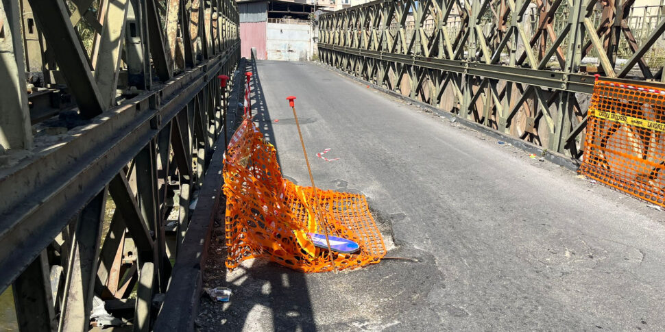 Palermo, il Comune trova i fondi per rifare l'asfalto sul ponte Bailey