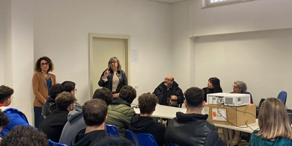 Palermo, mille studenti si affacciano al mondo del lavoro con il progetto IDO@school