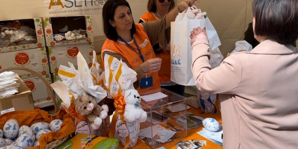 Palermo, una Pasqua di solidarietà con le uova di cioccolata e le colombe dell'Aslti