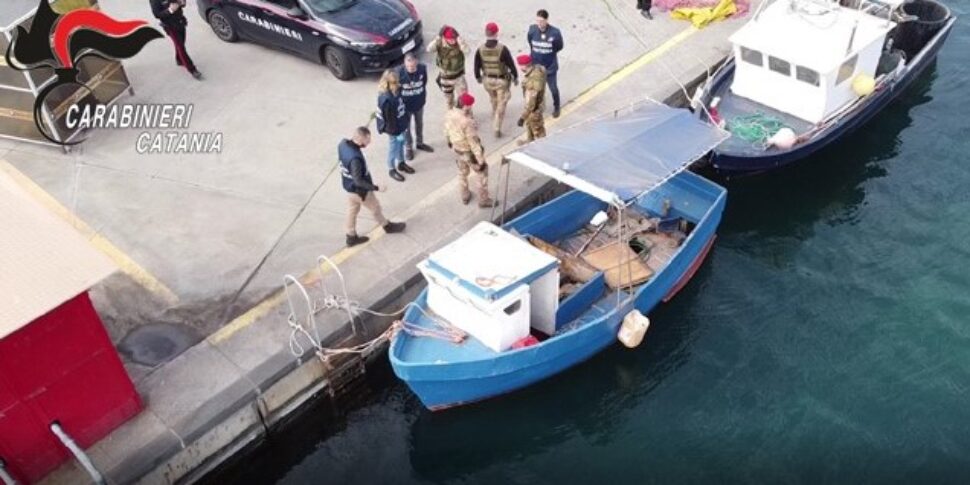 Arrestati i «pirati» di Riposto: rubavano barche, motori e carburanti. VIDEO