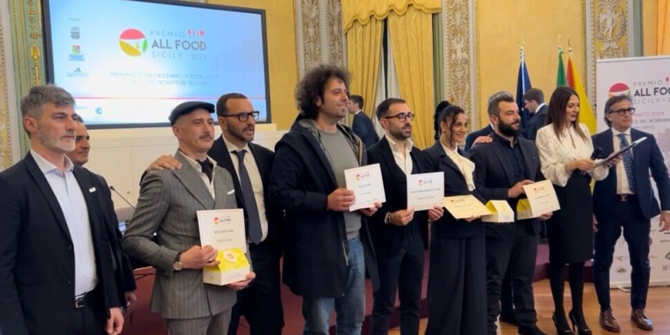 Palermo, la premiazione di All Food Sicily: i riconoscimenti alle eccellenze dell'enogastronomia dell'Isola