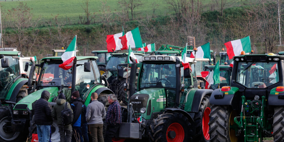 Protesta dei trattori, nuova assemblea sulla Sciacca-Palermo: la politica deve dare risposte