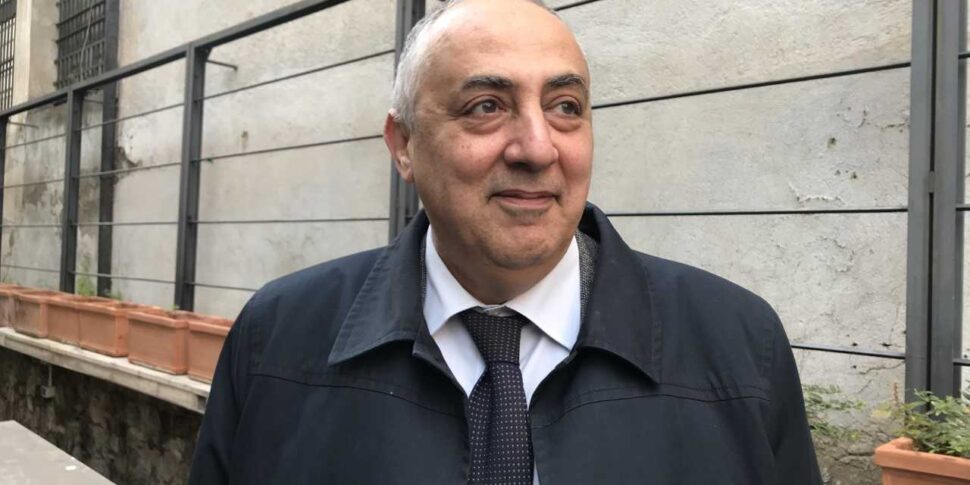 Il sindaco di Palermo ammette: sono mancati i controlli sulla lista bianca della Ztl