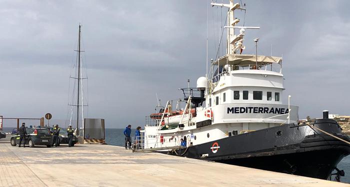 Piantedosi, 'alla Mare Jonio spari di avvertimento dai libici'