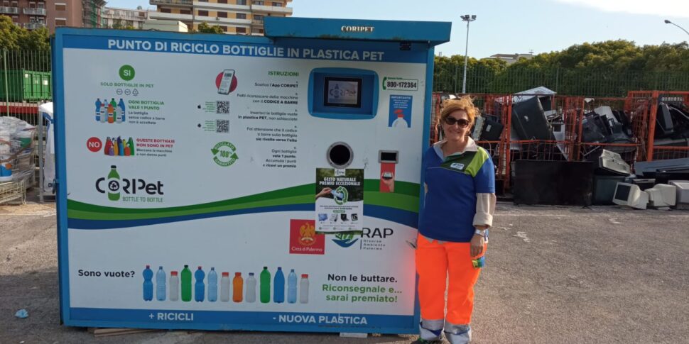 Motore superveloce e tecnologia al top: come funzionano i nuovi contenitori mangia plastica di Palermo