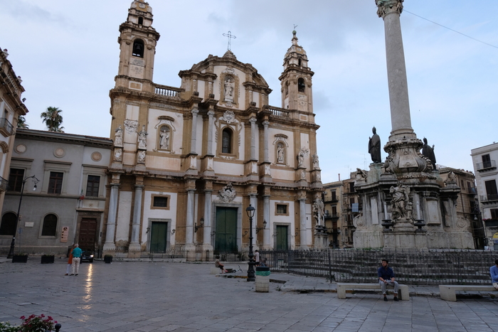 Mafioso festeggia le nozze d'argento nella chiesa con le spoglie di Falcone