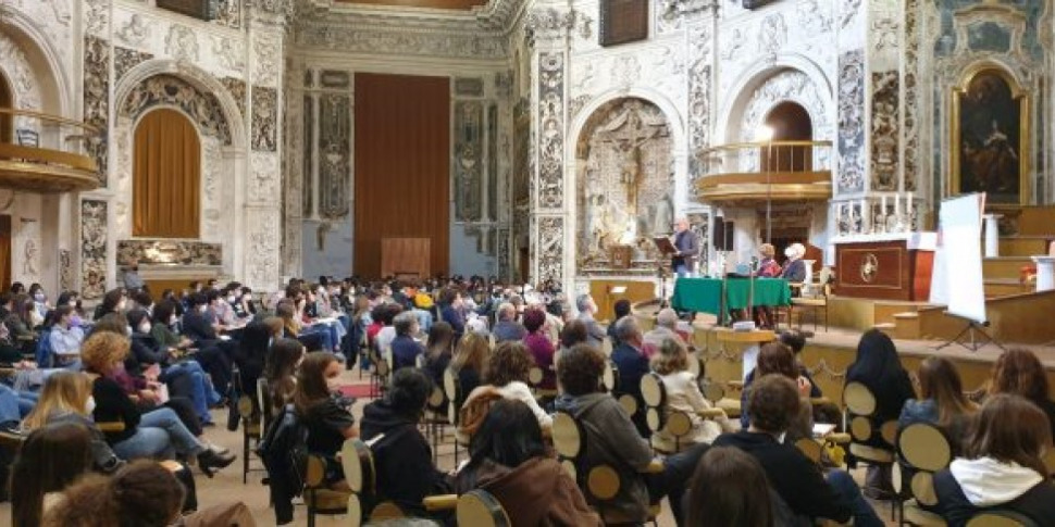 Palermo, lastre a rischio caduta dalla chiesa del Santissimo Salvatore