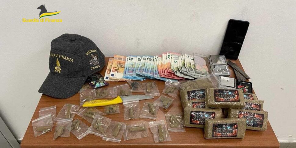 Scoperte due centrali di spaccio a Palermo, sequestrati oltre due chili di hashish