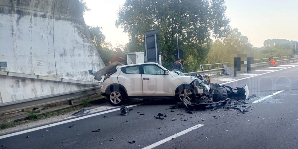 Un ragazzo palermitano di 23 anni muore in un incidente sull'autostrada per Messina