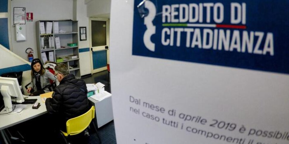 Truffa col Reddito di cittadinanza a Caltanissetta, per 103 chiesto il processo