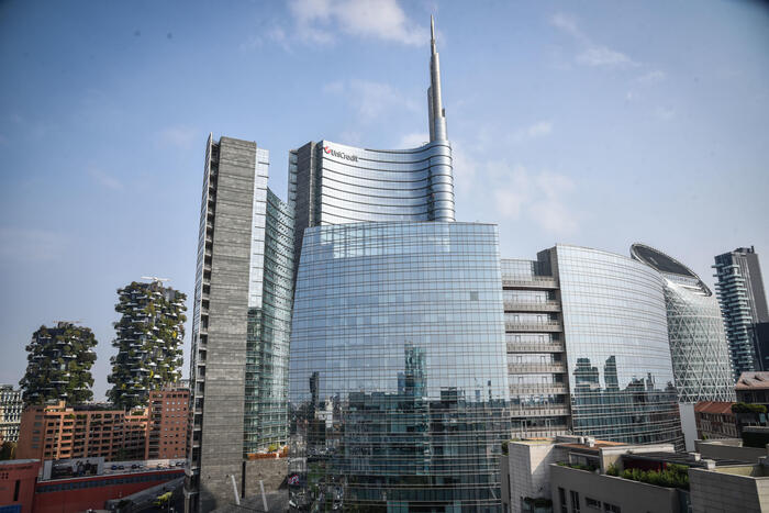 Dall'assemblea di Unicredit via libera al nuovo cda