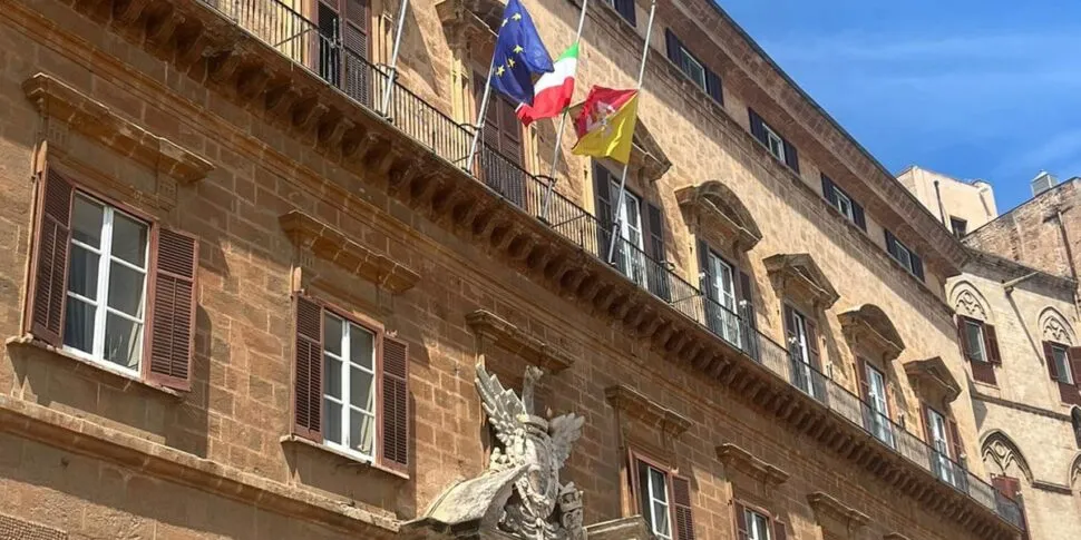 Le opposizioni attaccano la Meloni a Palermo: «Vergognosa la campagna elettorale con i fondi sviluppo e coesione»