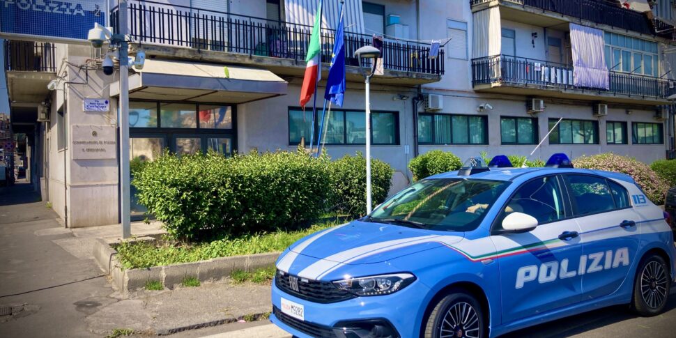 Rubano l'auto di una donna a Catania, la polizia la ritrova dopo due ore