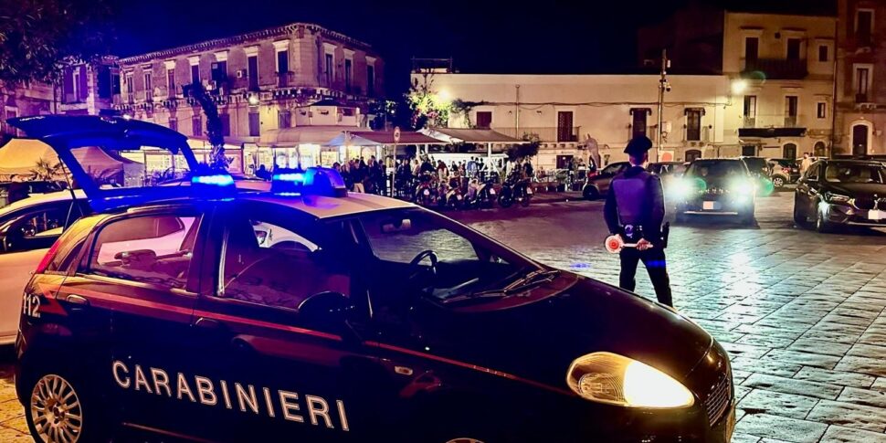 Catania, controlli nelle zone della movida: sanzioni per posteggiatori e venditori abusivi