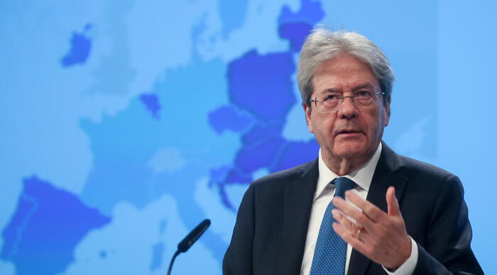 Gentiloni: 'Attese procedure su deficit per più di 2 Paesi'