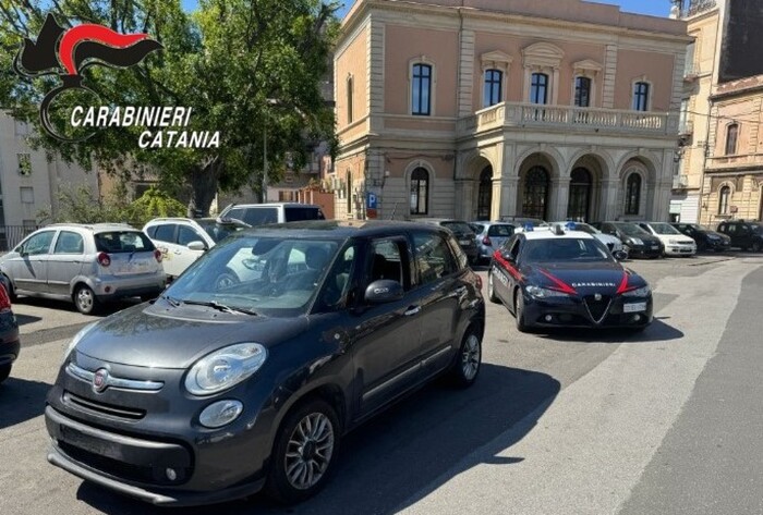 Estorsione, un arresto a Catania per 'cavallo di ritorno'