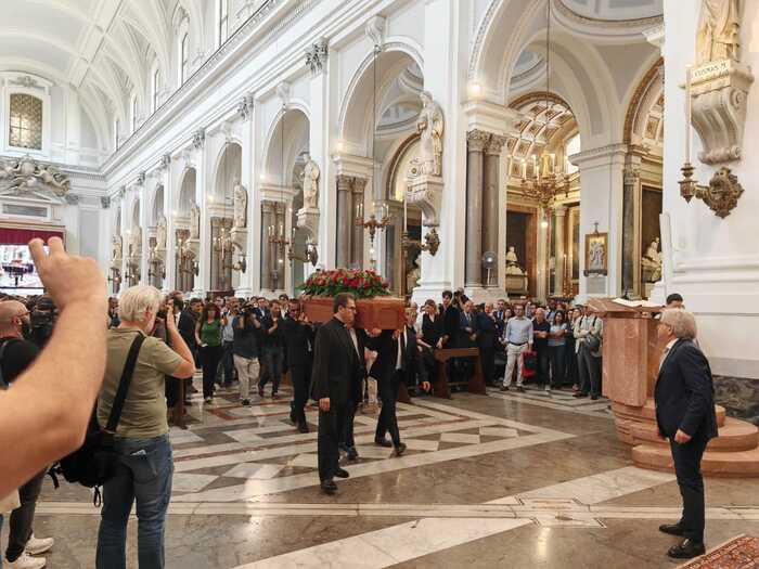 Cattedrale gremita a Palermo per funerali Onorato