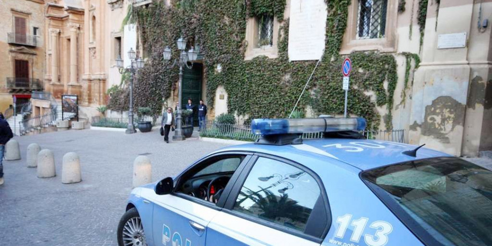 Ad Agrigento continuano i furti di Fiat Panda: indaga la polizia