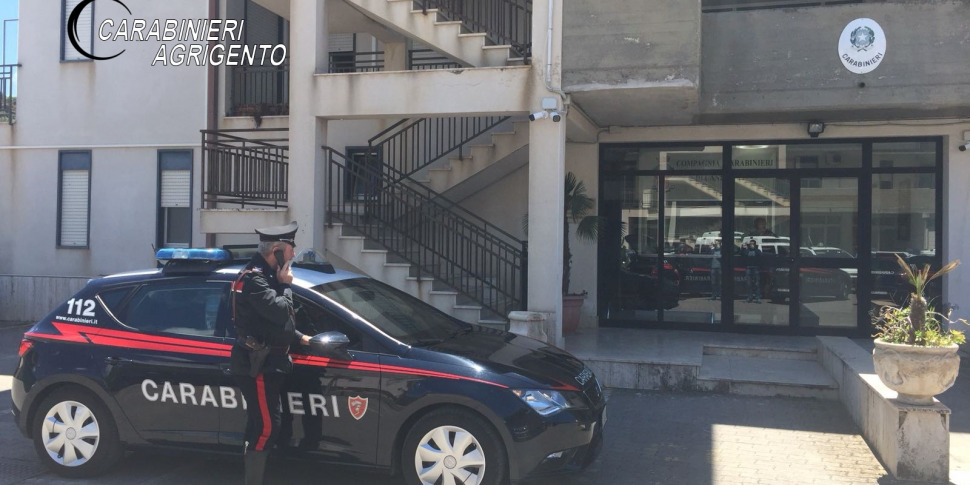 Aragona, furto in un'azienda che produce infissi: rubati dal capannone decine di attrezzi