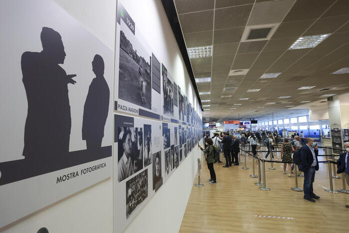 Mostra ANSA su Falcone e Borsellino donata a liceo Corleone