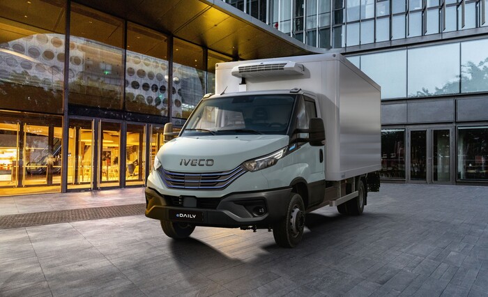 Cresce l'utile di Iveco Group nel trimestre, stabili i ricavi