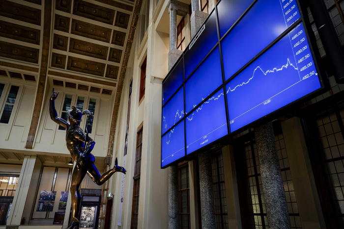 Borsa: L'Europa riduce il calo nel finale, Milano -0,62%