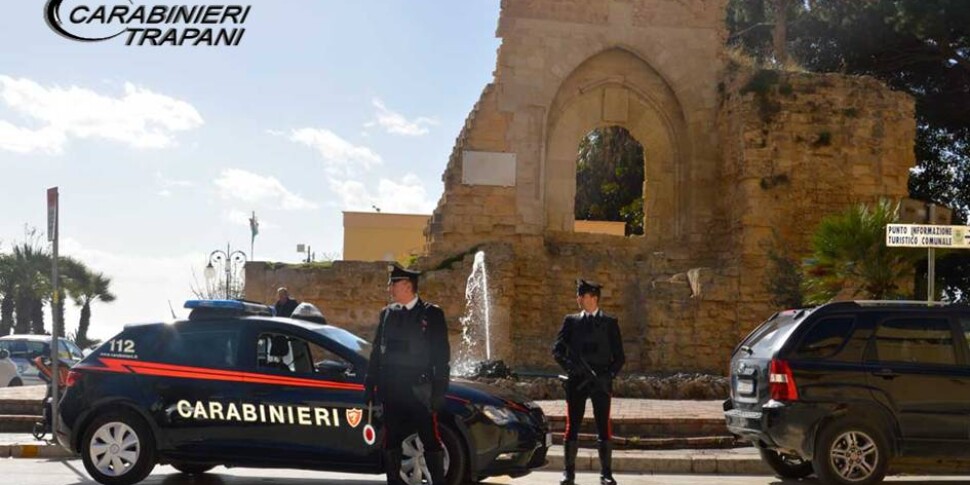 La rapina e poi il cavallo di ritorno, arrestati due giovani a Mazara