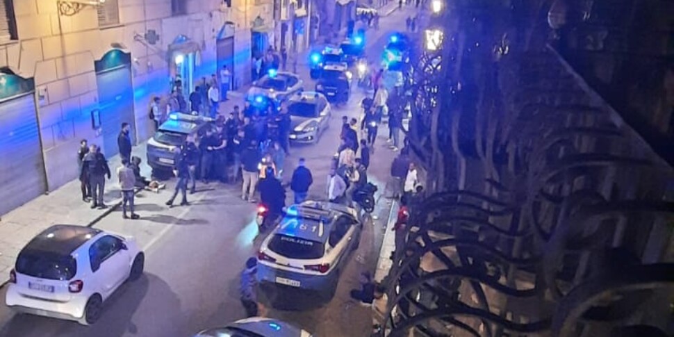 Palermo, lite tra tunisini e bengalesi in via Maqueda: intervengono le forze dell'ordine