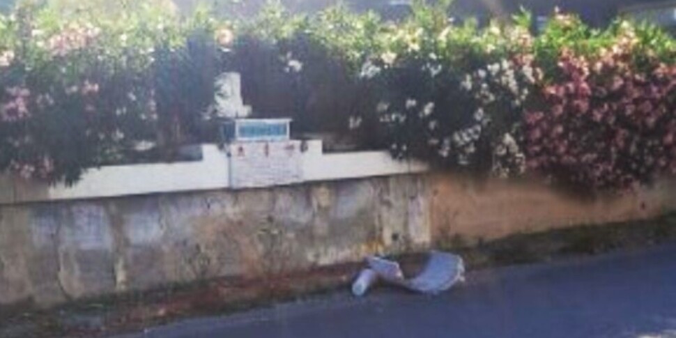 Palermo, danneggiata la lapide che ricorda le vittime della strage della Circonvallazione