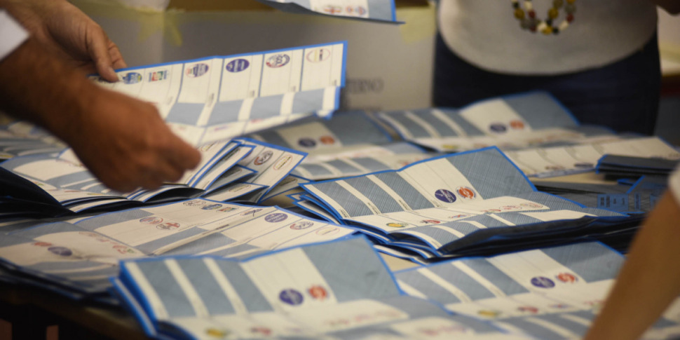 In Sicilia 37 Comuni al voto, riflettori accesi su Caltanissetta