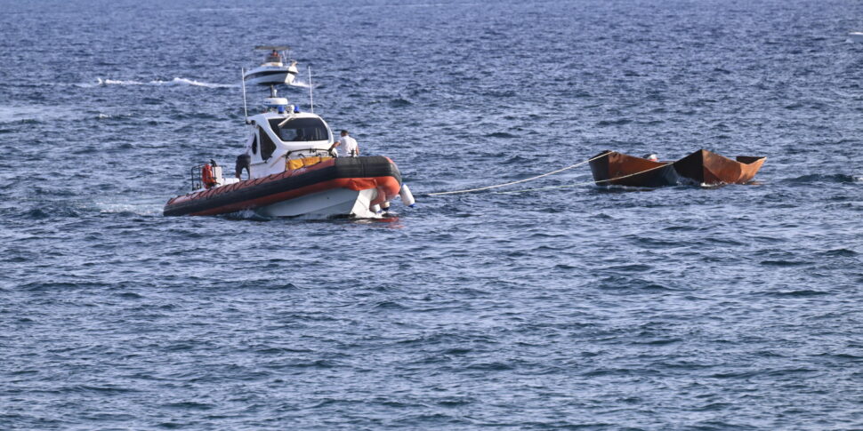 Due barchini arrivati a Lampedusa, a bordo 41 migranti