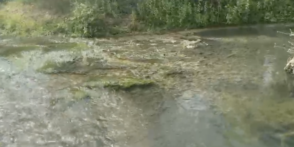 Emergenza idrica in Sicilia, l’acqua del fiume Sosio-Verdura finisce in mare: agricoltori protestano per lo spreco